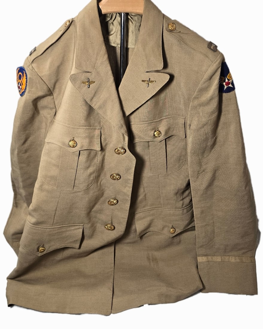 WWII 8th AAF Palm Beach linen uniform (1 of 8)