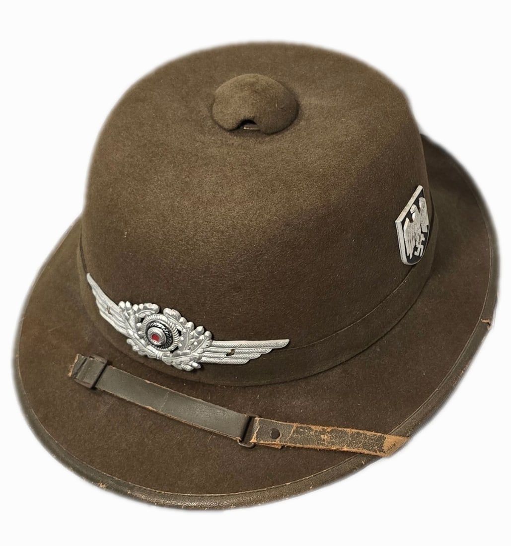 WWII German Pith Helmet 2nd Pattern Heer (1 of 7)