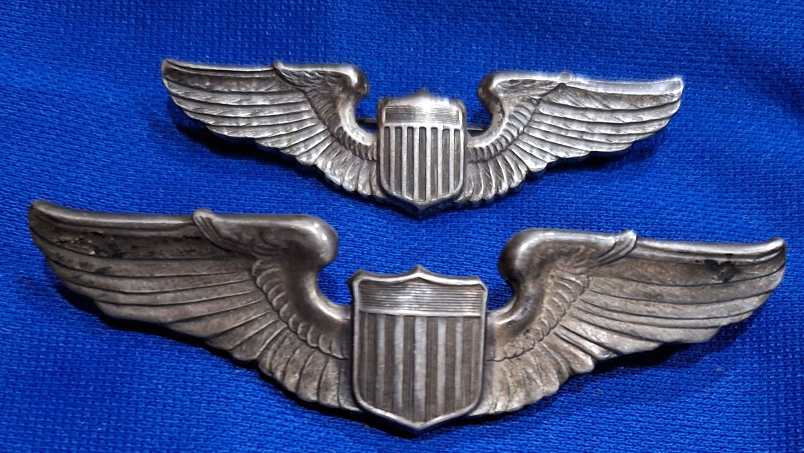 WWII Luxenberg made 3rd Pattern Pilot Wing and Smaller sized Sterling Pilot Wings (1 of 3)
