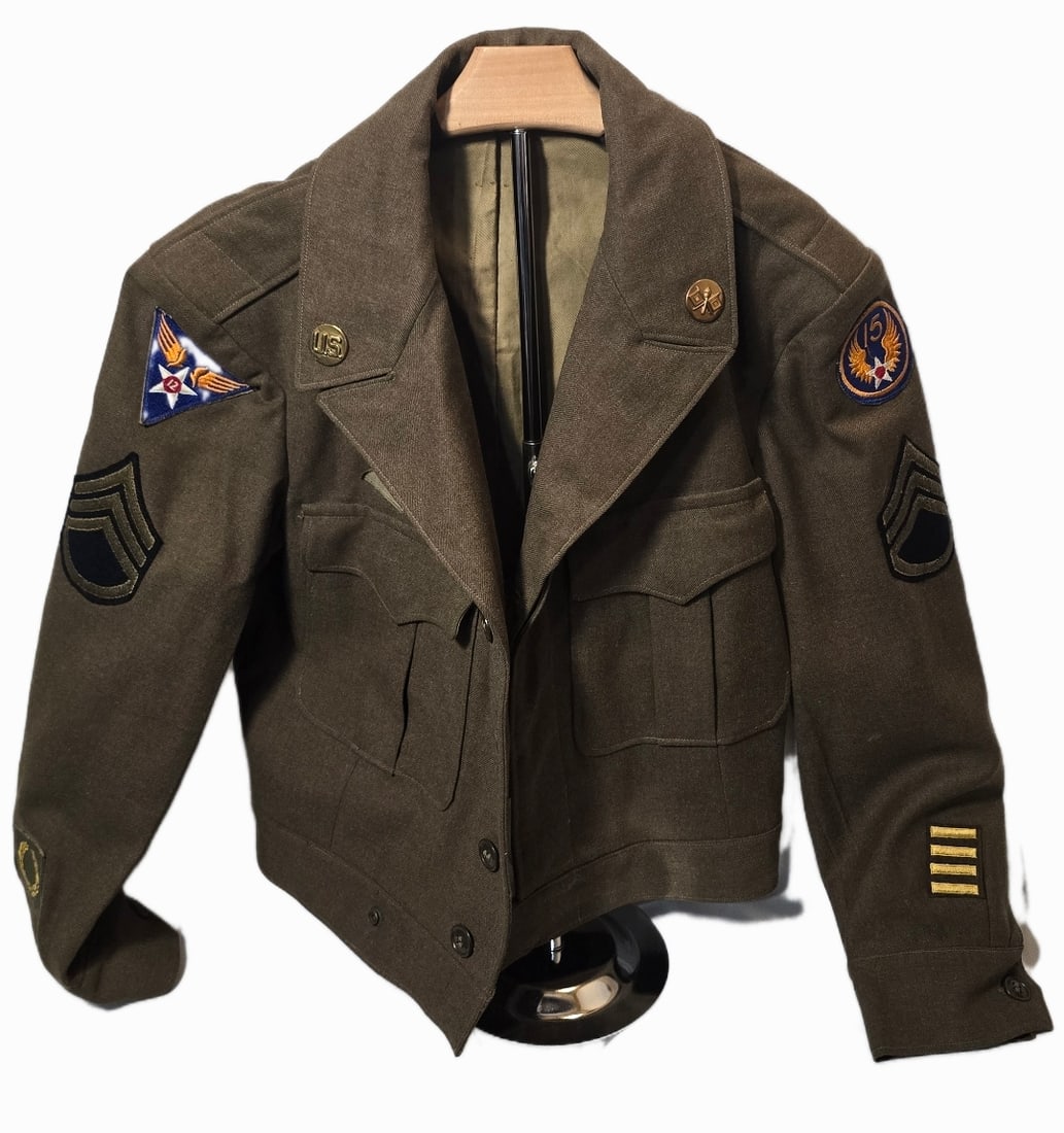 WWII 12th & 15th AAF Ike jacket with laundry number (1 of 7)