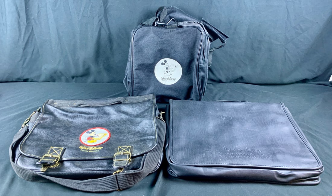 Original Walt Disney Feature Animation Cast and Crew Travel Bag Lot. (1 of 9)