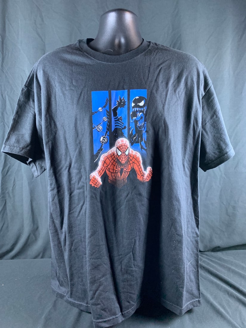 Original Sony Pictures Imageworks Spider Man 3 cast and crew shirt (1 of 3)