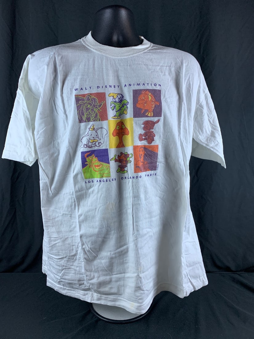 Vintage Disney Animation Studios 1995 crew shirt: Please note there is some staining on shirt