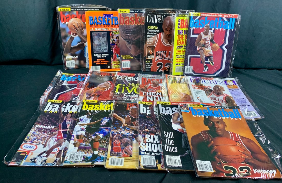 Large lot of vintage Michael Jordan Beckett Basketball card magazines (1 of 5)