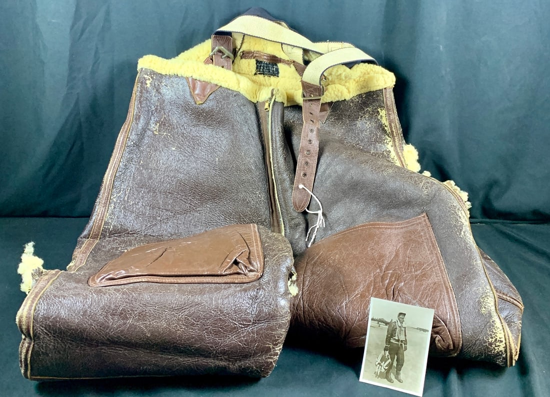 WW2 WWII USAAf Leather Shearling B-1 Flight pants: Please note these are in fair condition. Includes snapshot photograph