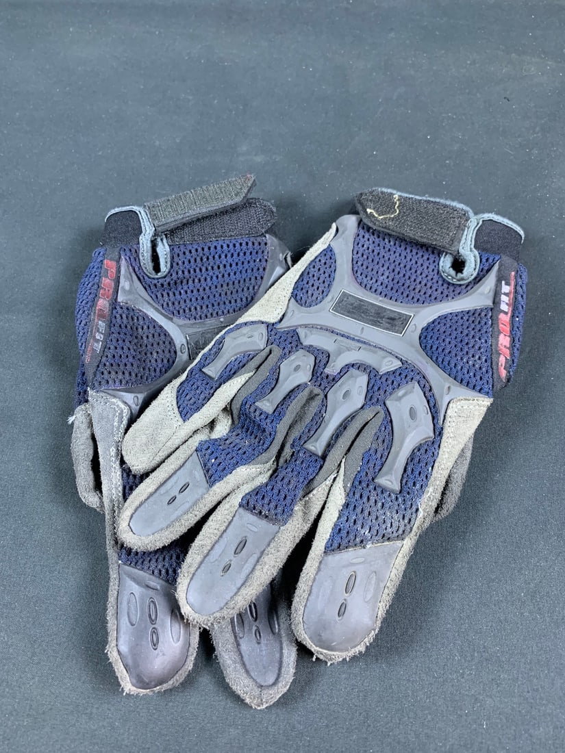 Firefly Serenity Federation Troops Gloves: Marked with costume dept serial number inside glove