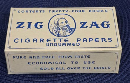 WWII Original Zig Zag Cigarette papers with original box. came from crate dated 1944.