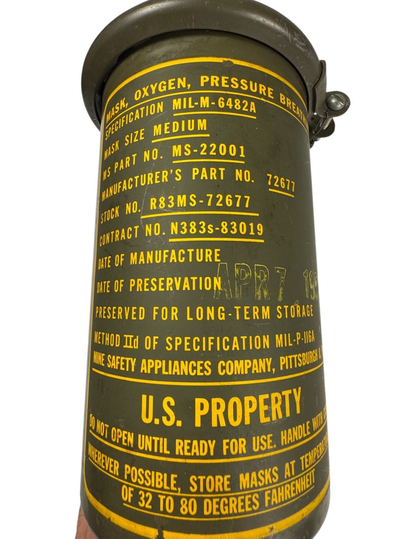 Korean War 1953 MS-22001 Oxygen Mask in Original Can (1 of 4)