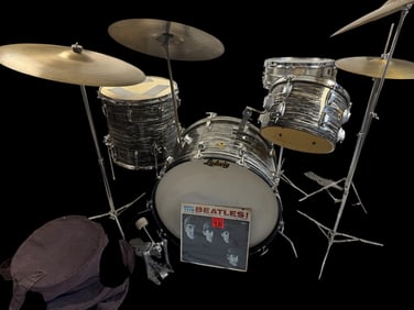 THE Beatles Famous Ludwig 1965 Black Oyster Pearl 4-Piece Drum Kit with Vintage Zildjian Cymbals