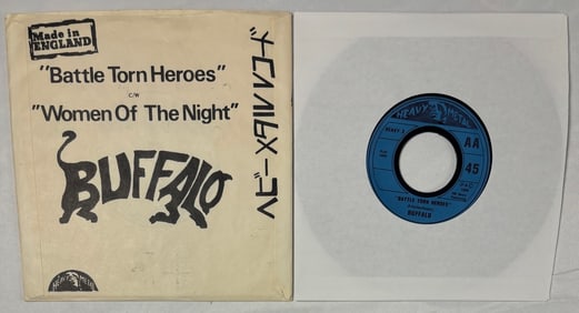 Buffalo Battle Torn Heroes Rare NWOBHM 45 with sleeve