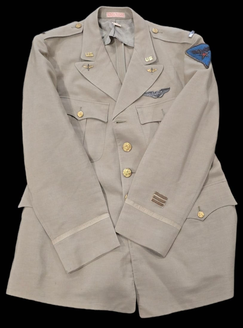 WWII TWILL 12TH AAF UNIFORM BULLION PATCH NAVIGATOR WING 1ST LT: WWII TWILL 12TH AAF UNIFORM BULLION PATCH NAVIGATOR WING 1ST LT