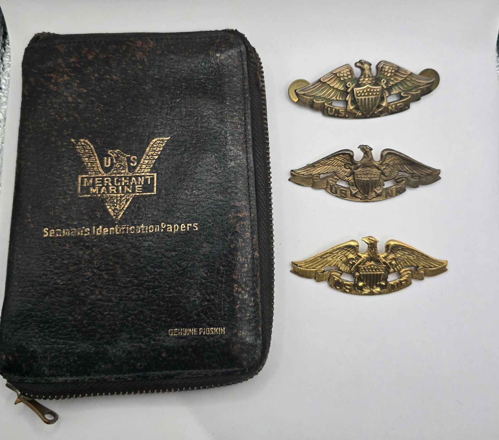 Rare Merchant Marines Grouping, rare wallet and very rare coro pinback. Vanguard and clutch. 3 total: Rare Merchant Marines Grouping, rare wallet and very rare coro pinback. Vanguard and clutch. 3 total Merchant Marine Full size Pins