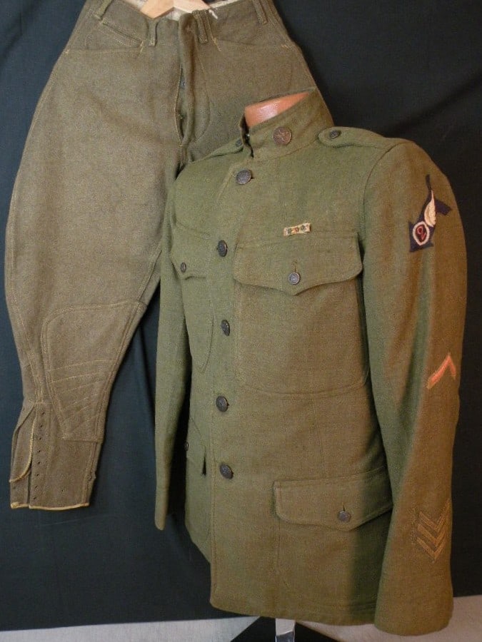 WWI 2ND Air Park enlisted uniform: Scarce 2ND Air Park Sergeant's tunic.
