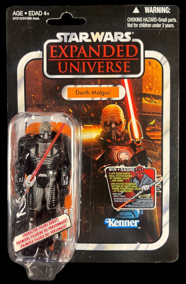 Hasbro Star Wars Expanded Universe the Vintage Collection Darth Malgus Vc96 Action Figure: A Hasbro Star Wars Expanded Universe The Vintage Collection Darth Malgus VC96 action figure, released in 2011. This item is presented in retro Kenner-style blister packaging. The plastic figure, equip