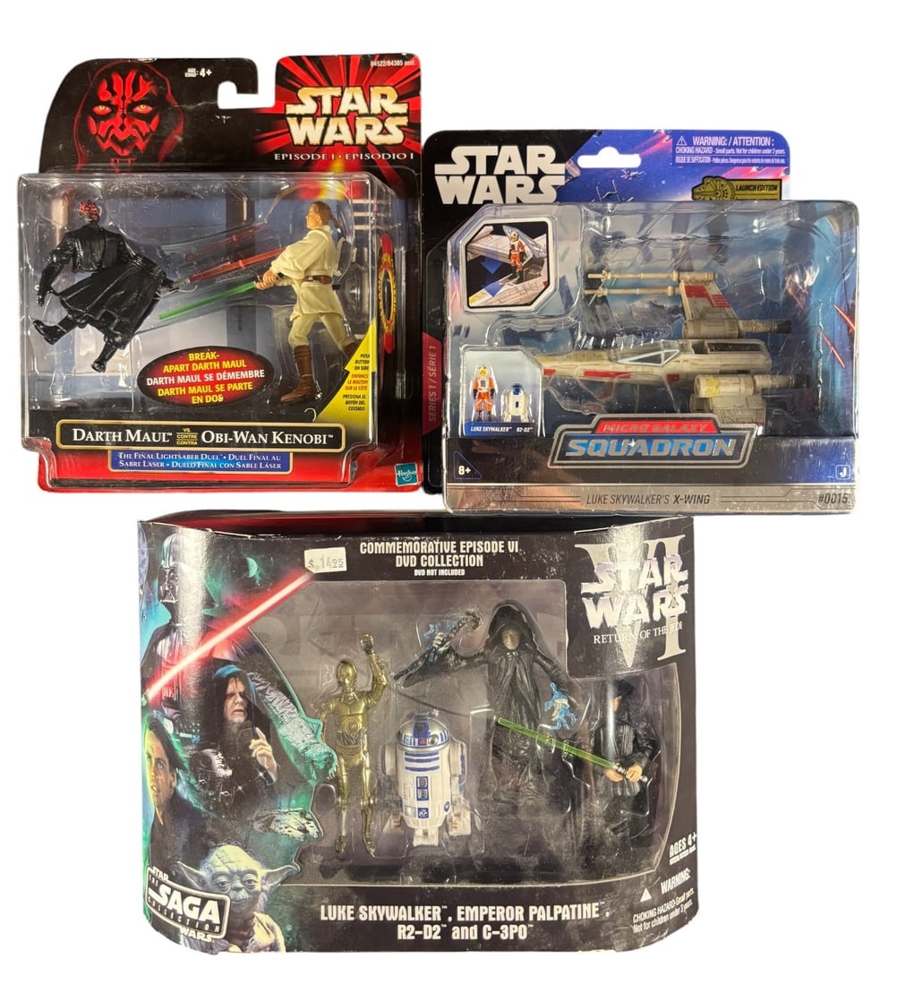 3 Star Wars Collectible Toy Sets, a Saga Collection Commemorative Episode Vi Dvd Collection (1 of 1)