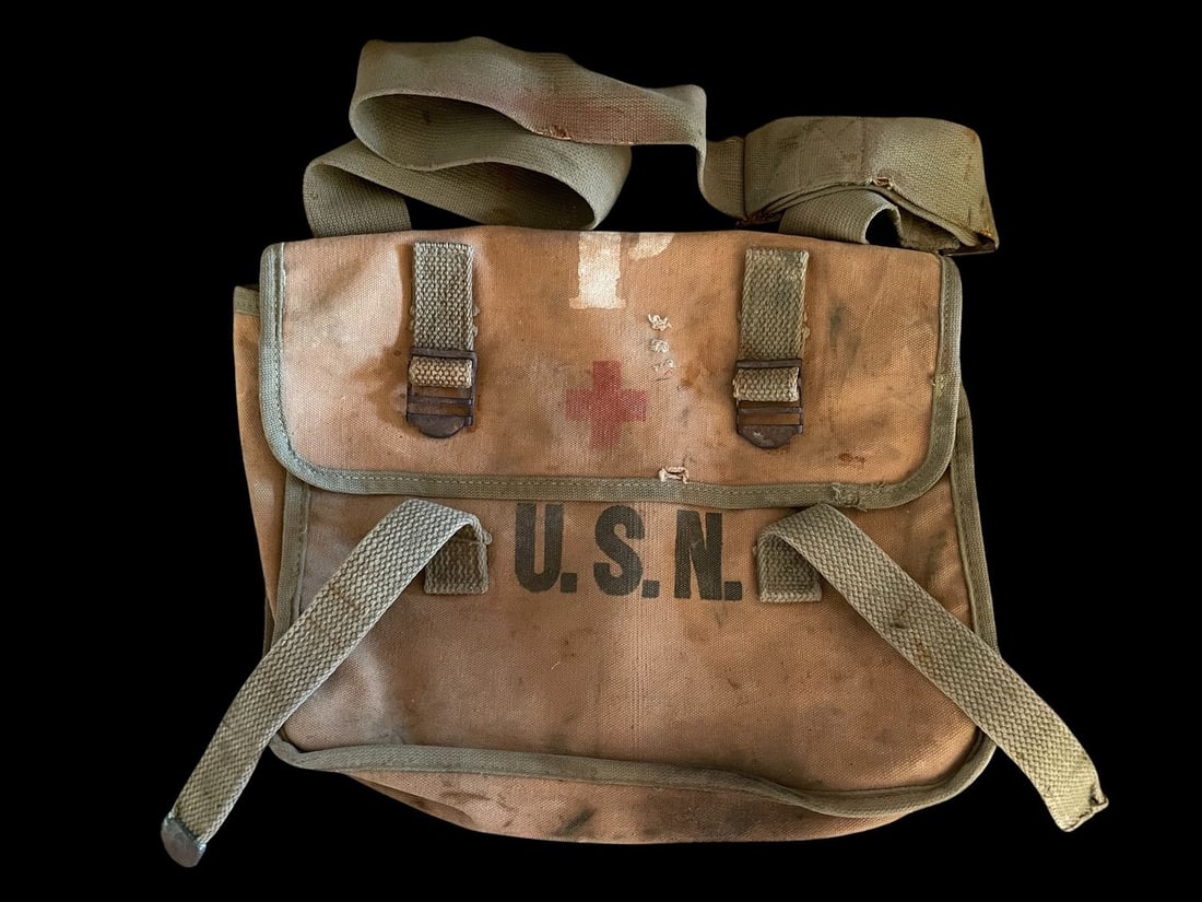 WWII U.S. Navy Corpsman First Aid Bag U.S.N. Stamped (1 of 2)