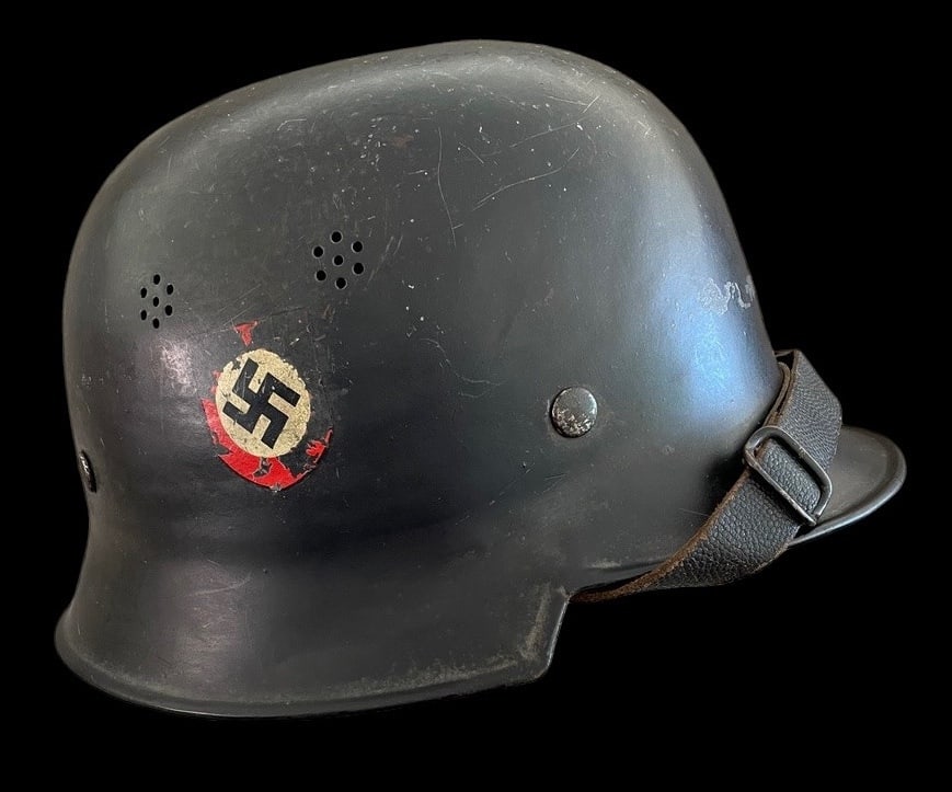 WWII German M34 Fire and Police DD Helmet (1 of 7)