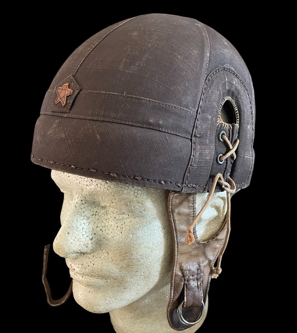 WWII Japanese Tanker Helmet (1 of 9)