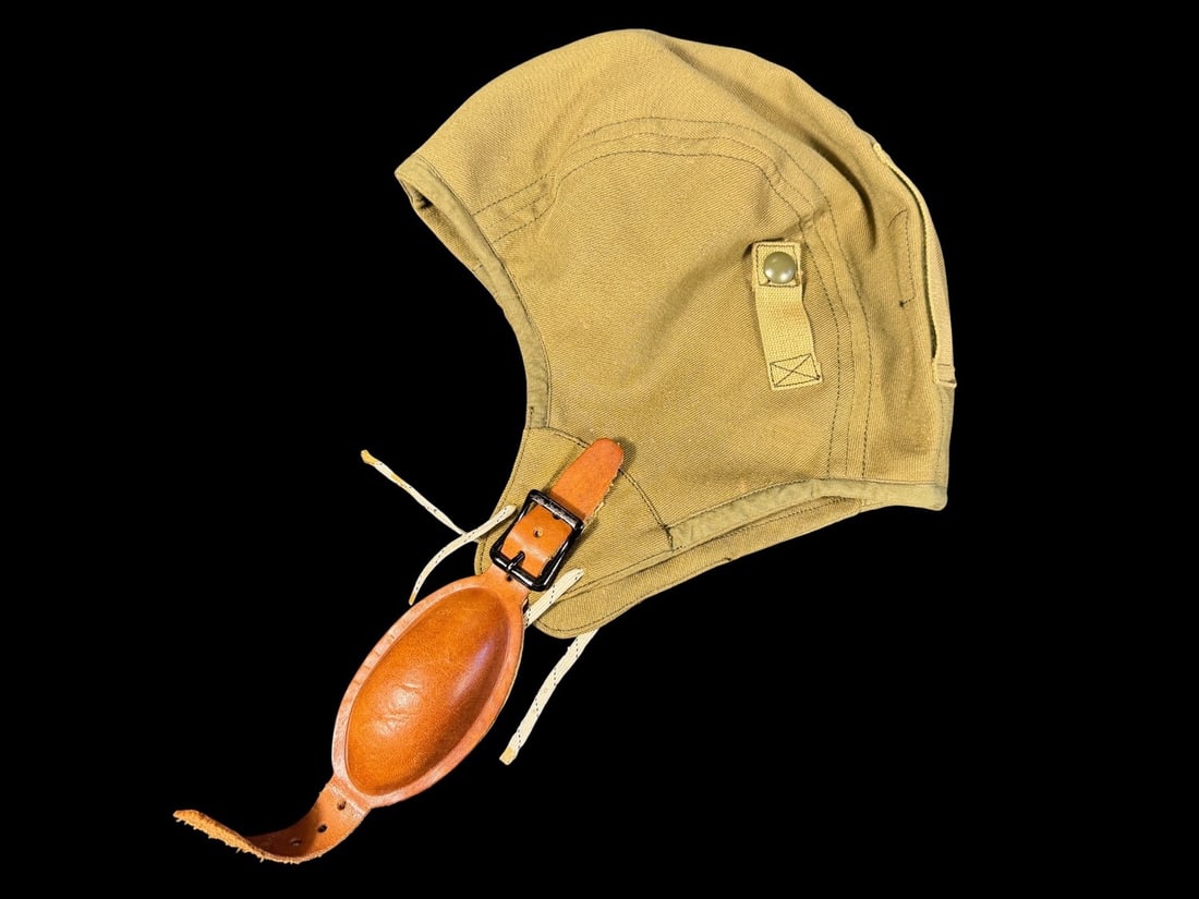 WWII AAF Type A-8 Flight Helmet (1 of 3)