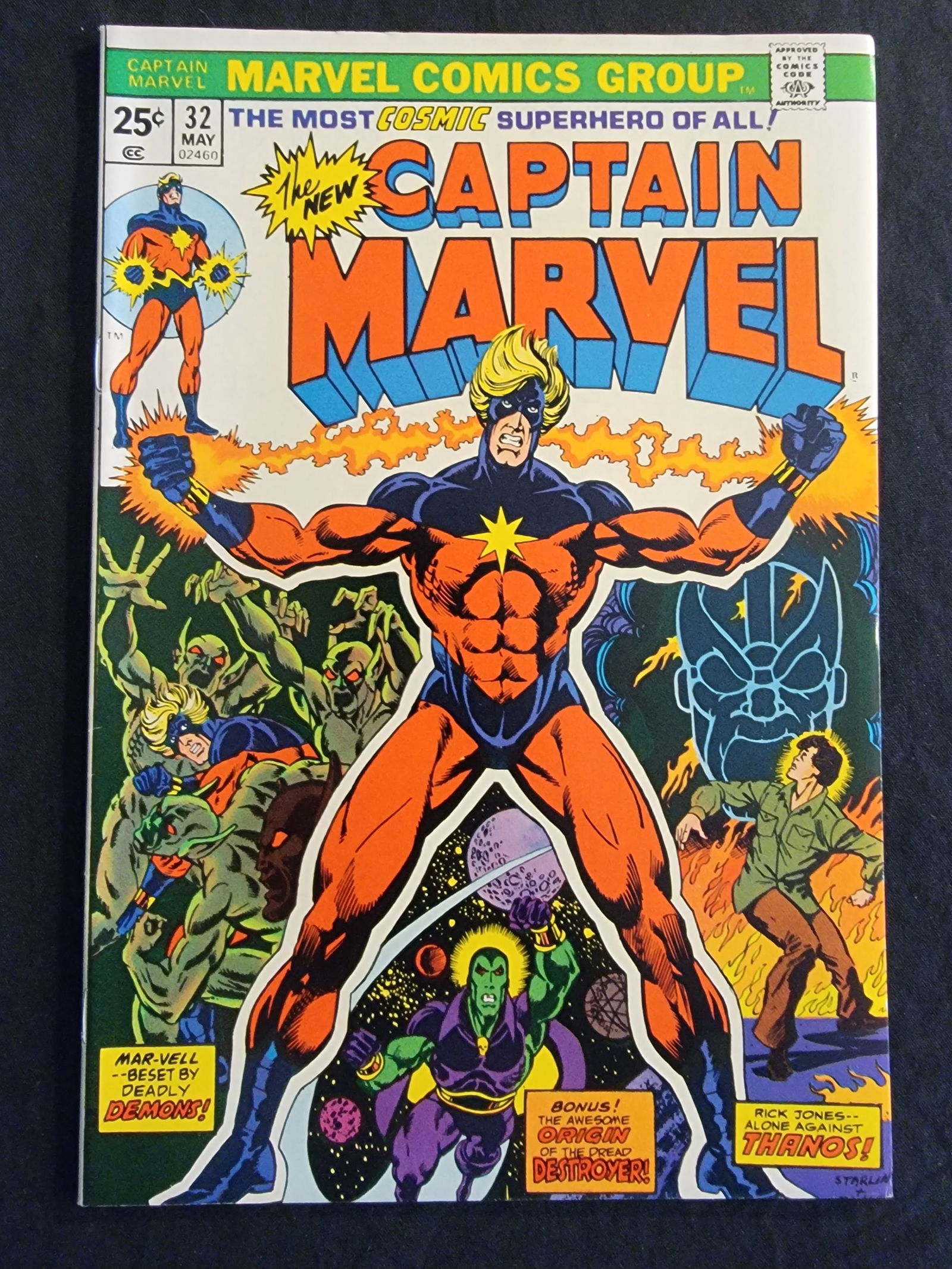 Marvel Comics Captain Marvel 32 Jim Starlin Cover May 1974 (1 of 2)