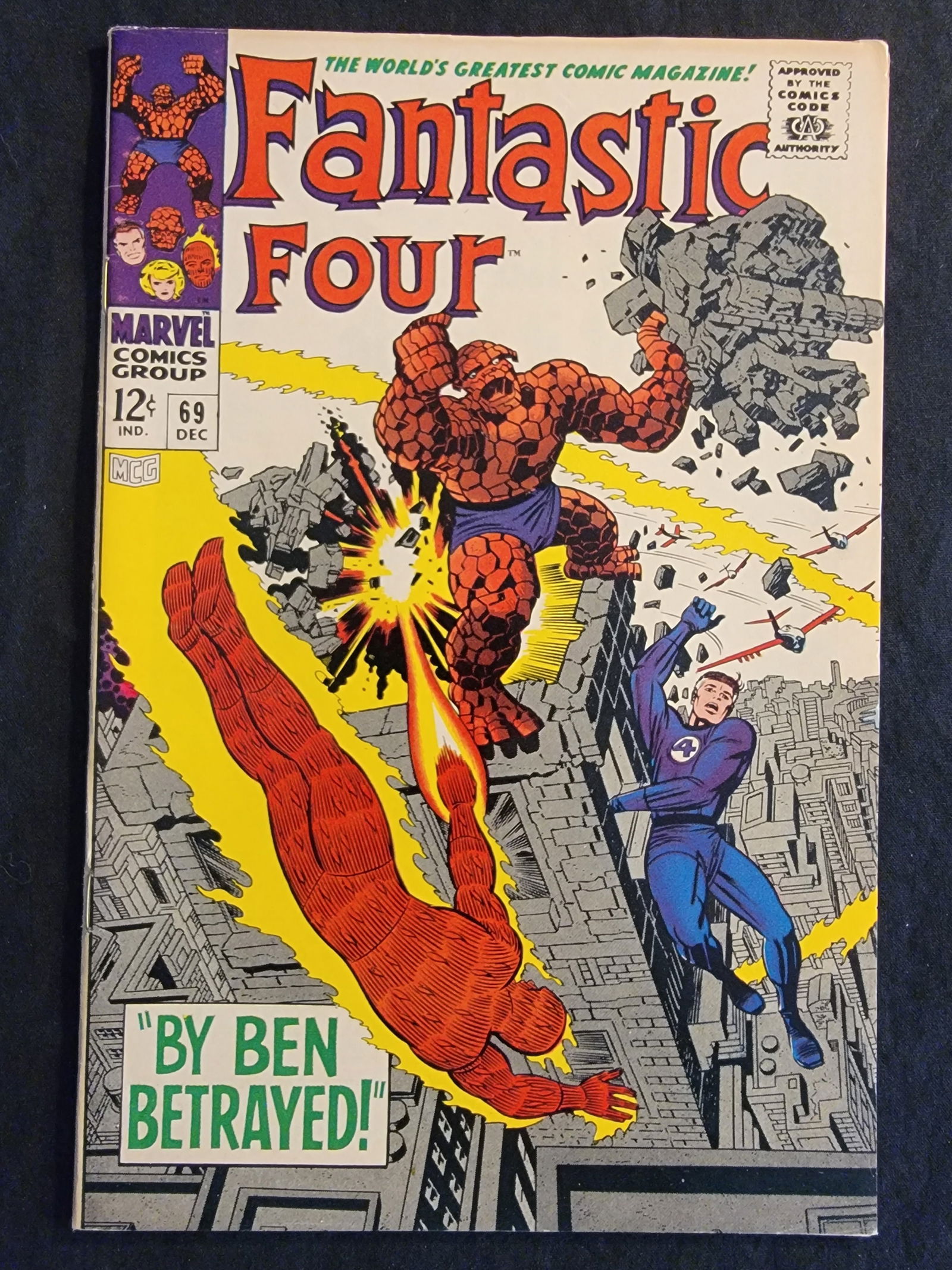 Marvel Comics Fantastic Four 69 1967 Silver Age Raw Mid-Grade (1 of 2)