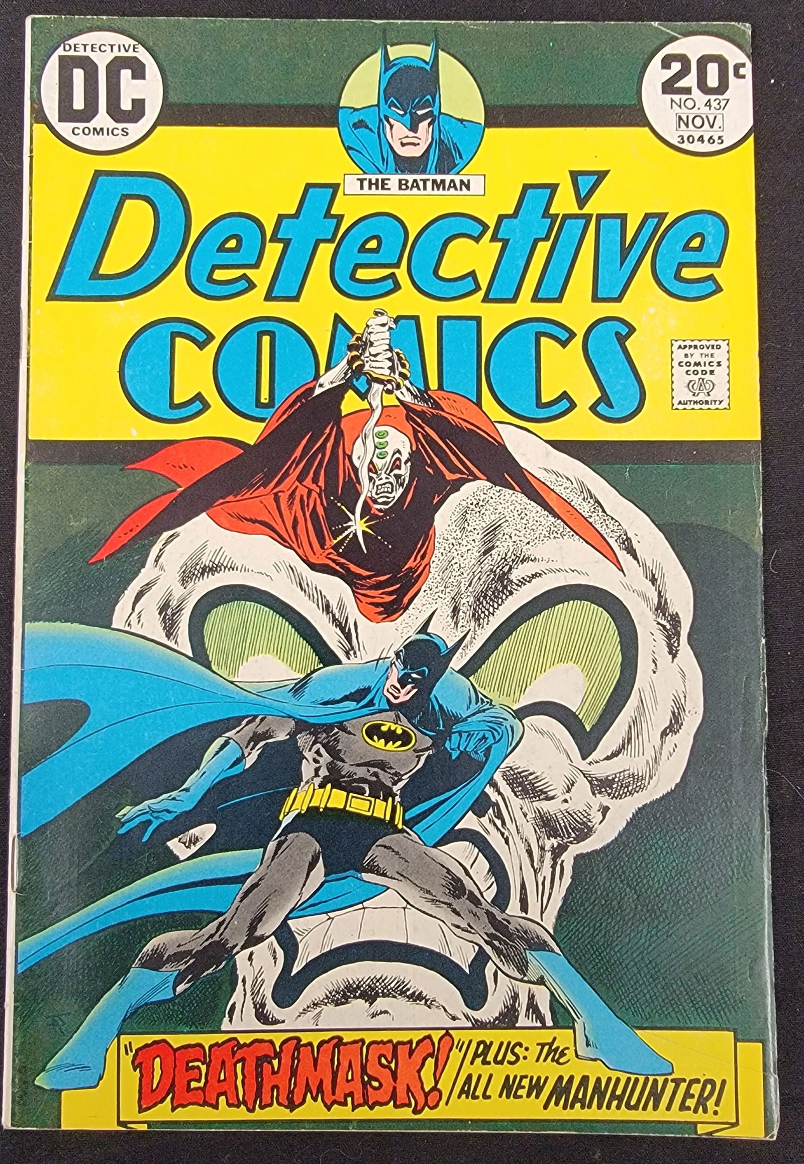 Detective Comics No. 437 Featuring the First Appearance of Manhunter (1 of 2)
