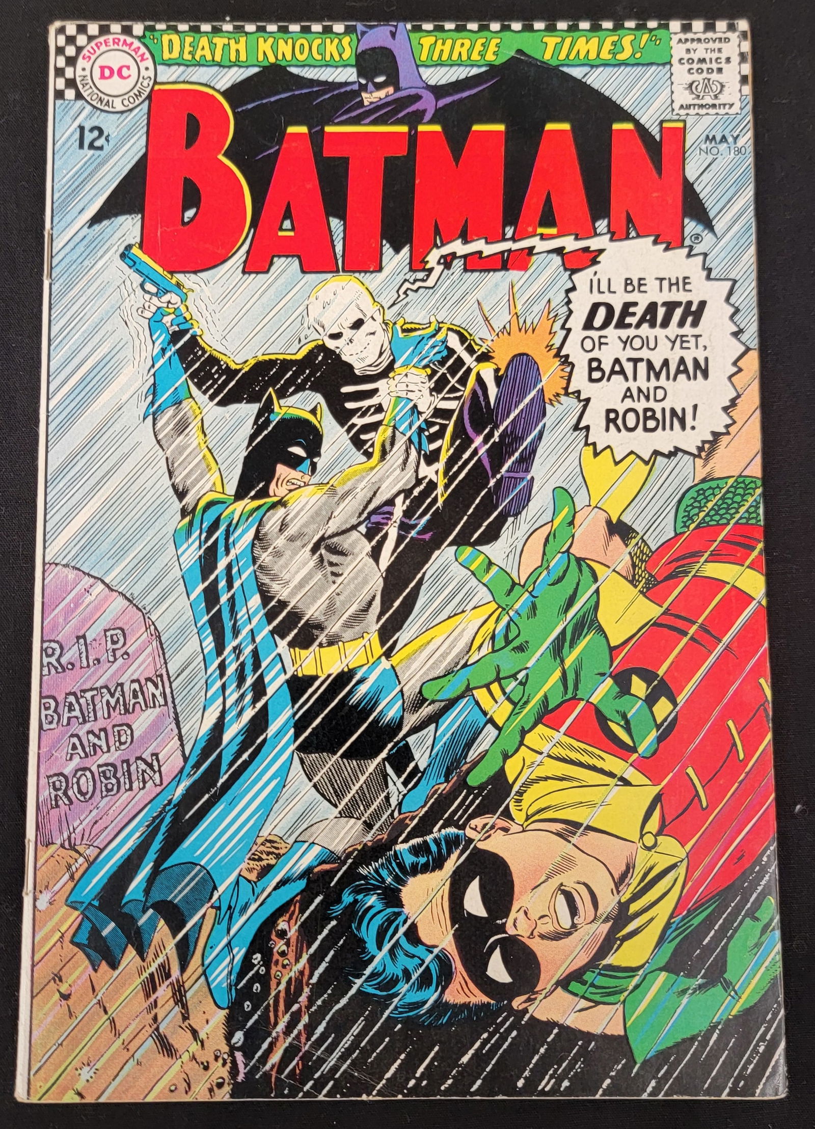 Batman No. 180 DC Comics May 1966 (1 of 2)