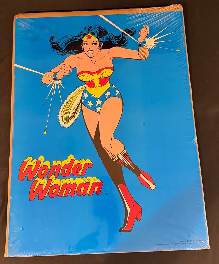 1978 American Publishing Corp. DC Comics Wonder Woman Board Print (1 of 1)
