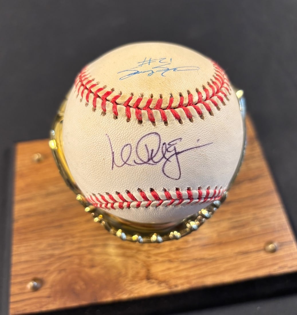 Mark McGwire and Sammy Sosa Signed Rawlings Official National League Baseball (1 of 3)
