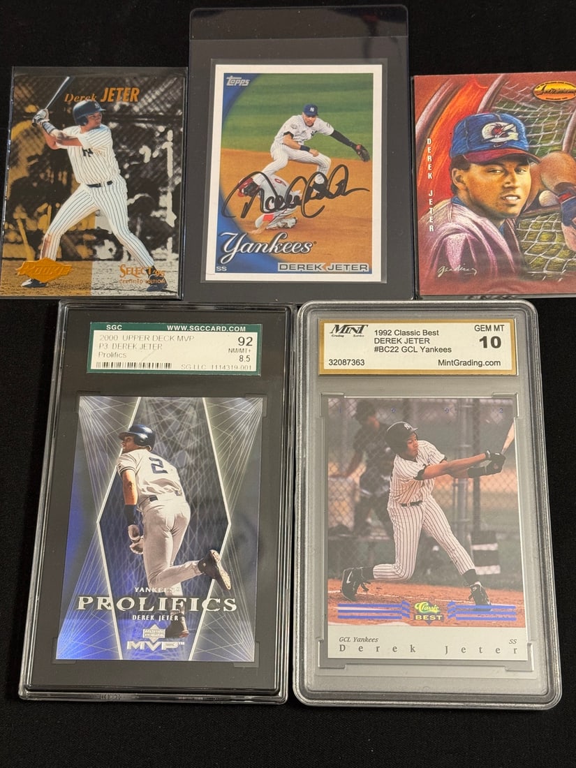 1993 Topps Signed Derek Jeter Baseball Trading Cards - 1992 Classic Best Rookie Card (1 of 1)