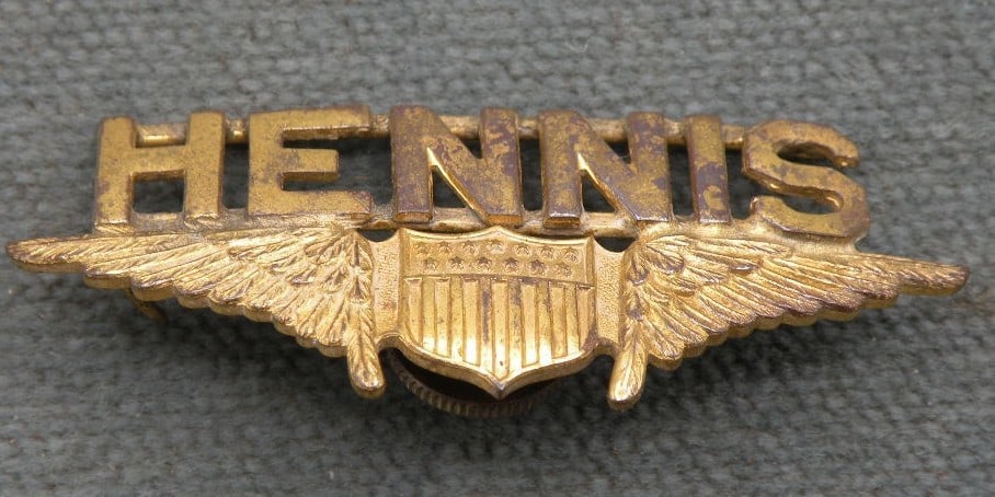 WWI USAS Training Field Wings: Appear to be an original cap badge for a civilian trainer.