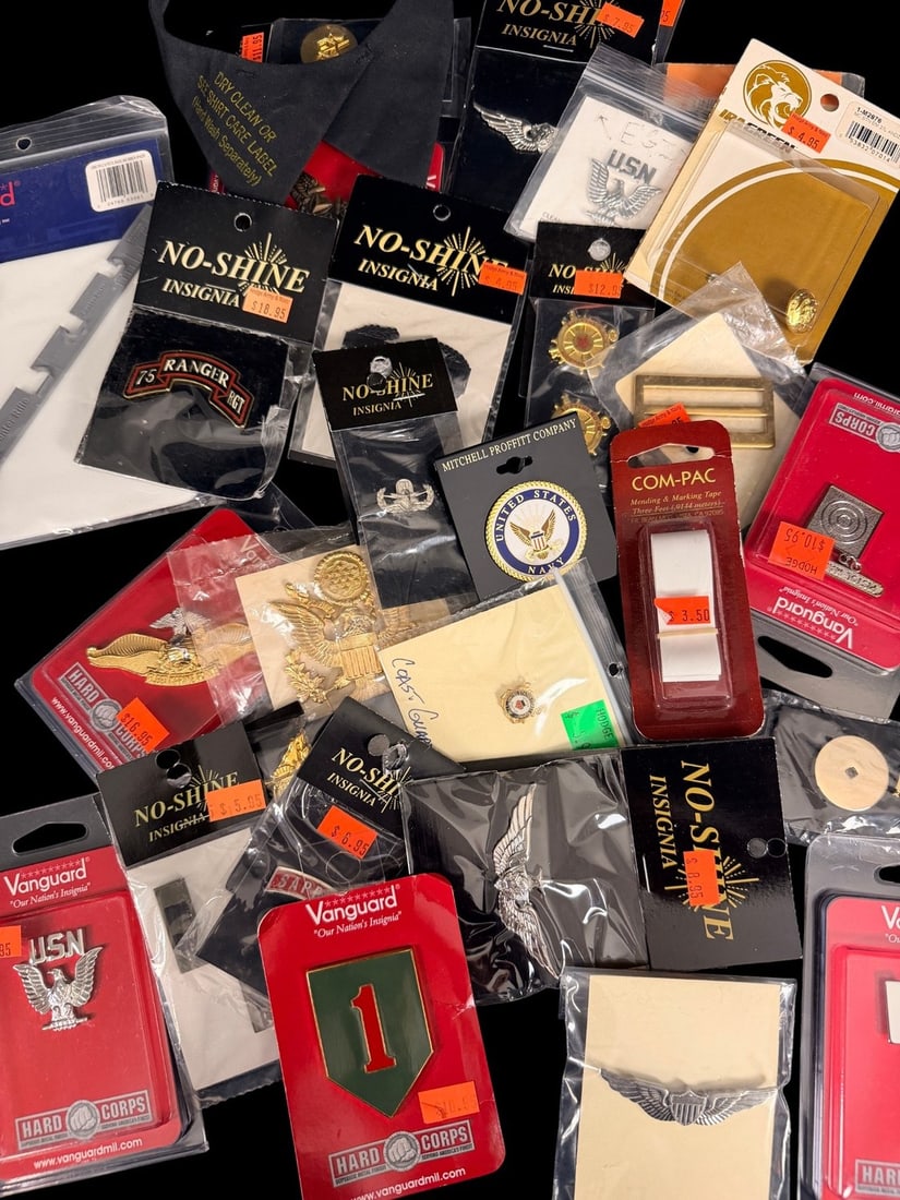 Current US Military Insignia Dealers Lot: All in original packaging