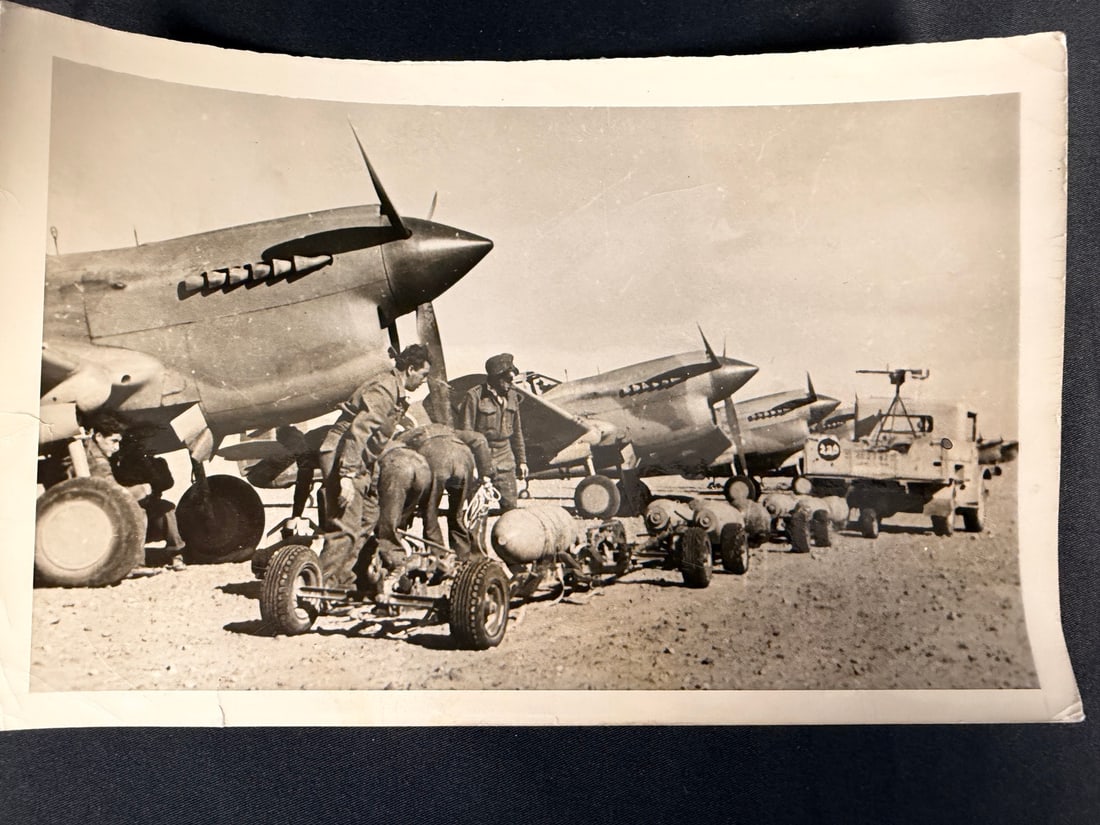 WWII RAF P-40 Photo (1 of 1)