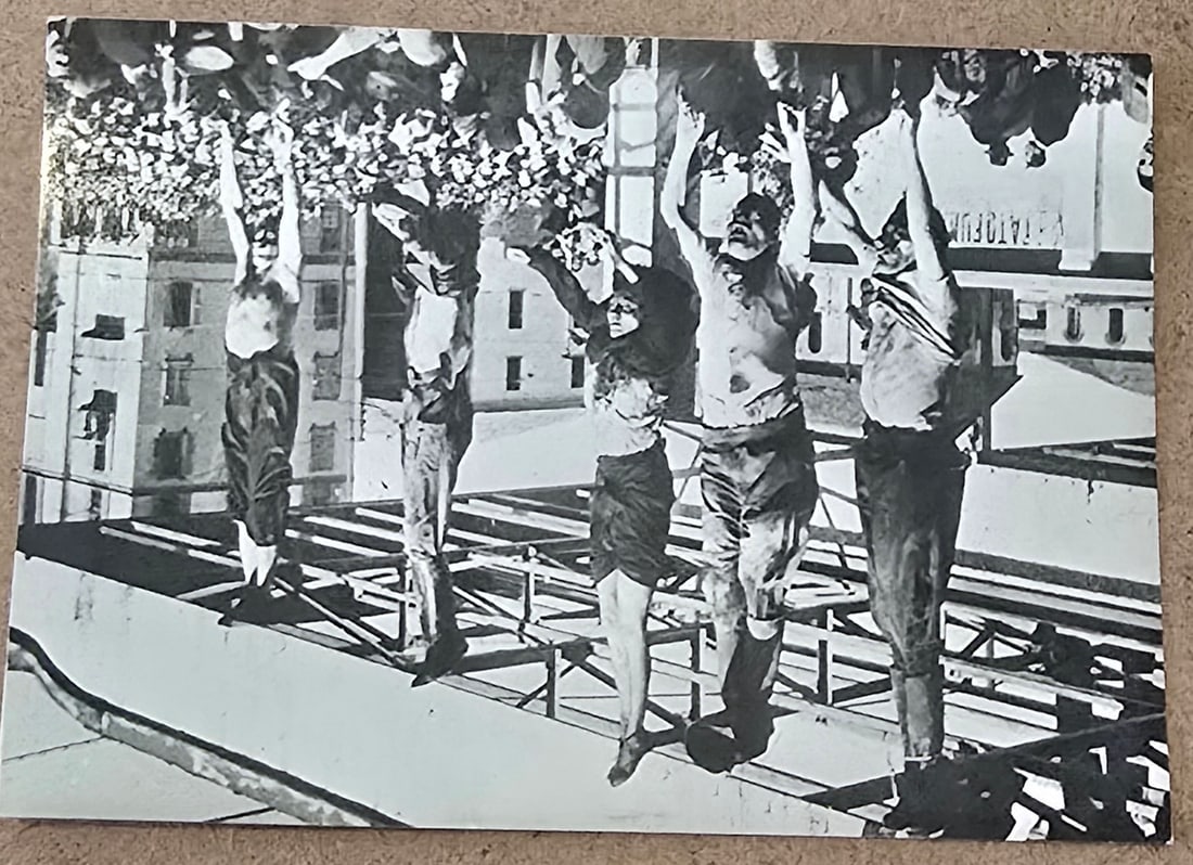 Rare original photograph from Veteran with notes on Back of Mussolini hanging Italy (1 of 5)