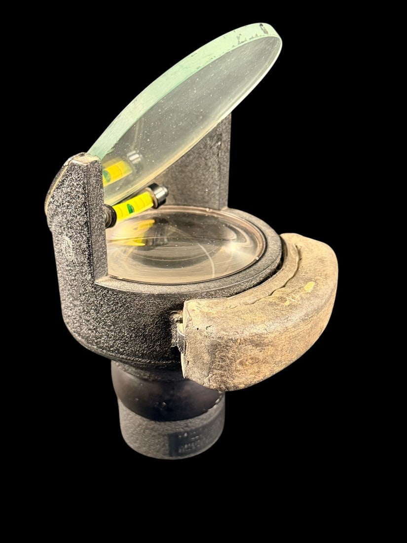 WWII Navy MK 8 Illuminated Gun Sight (1 of 3)