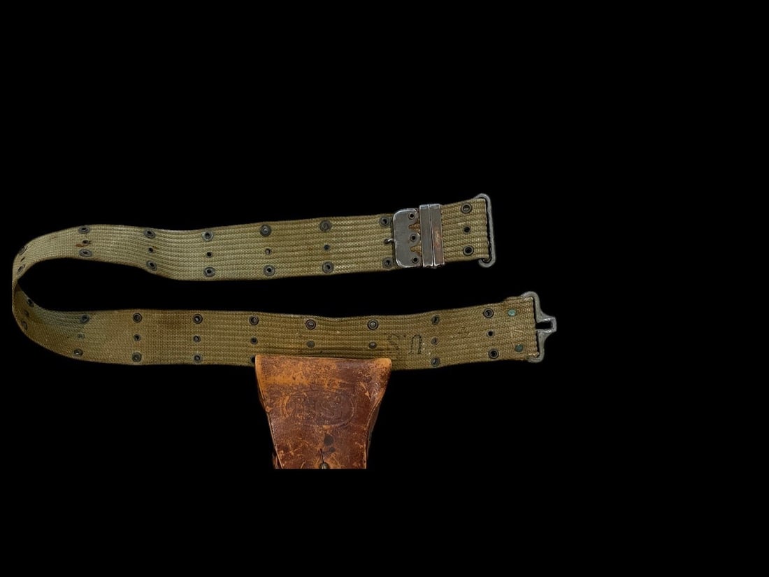 WWI M1912 Pistol Belt and M1916 Pistol Holster (1 of 7)