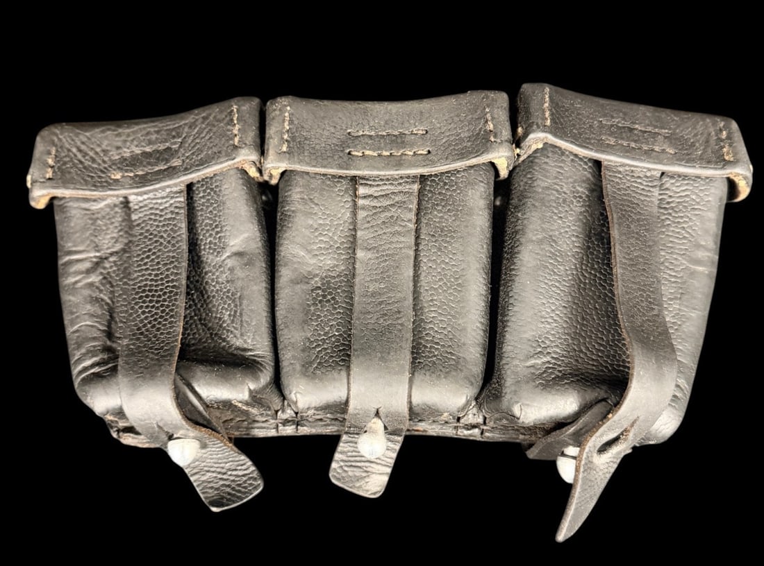 WWII German Military 3-Pocket Ammo Pouch 1939 Dated (1 of 3)