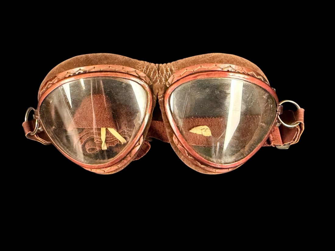 WWII Japanese Flight Goggles (1 of 1)