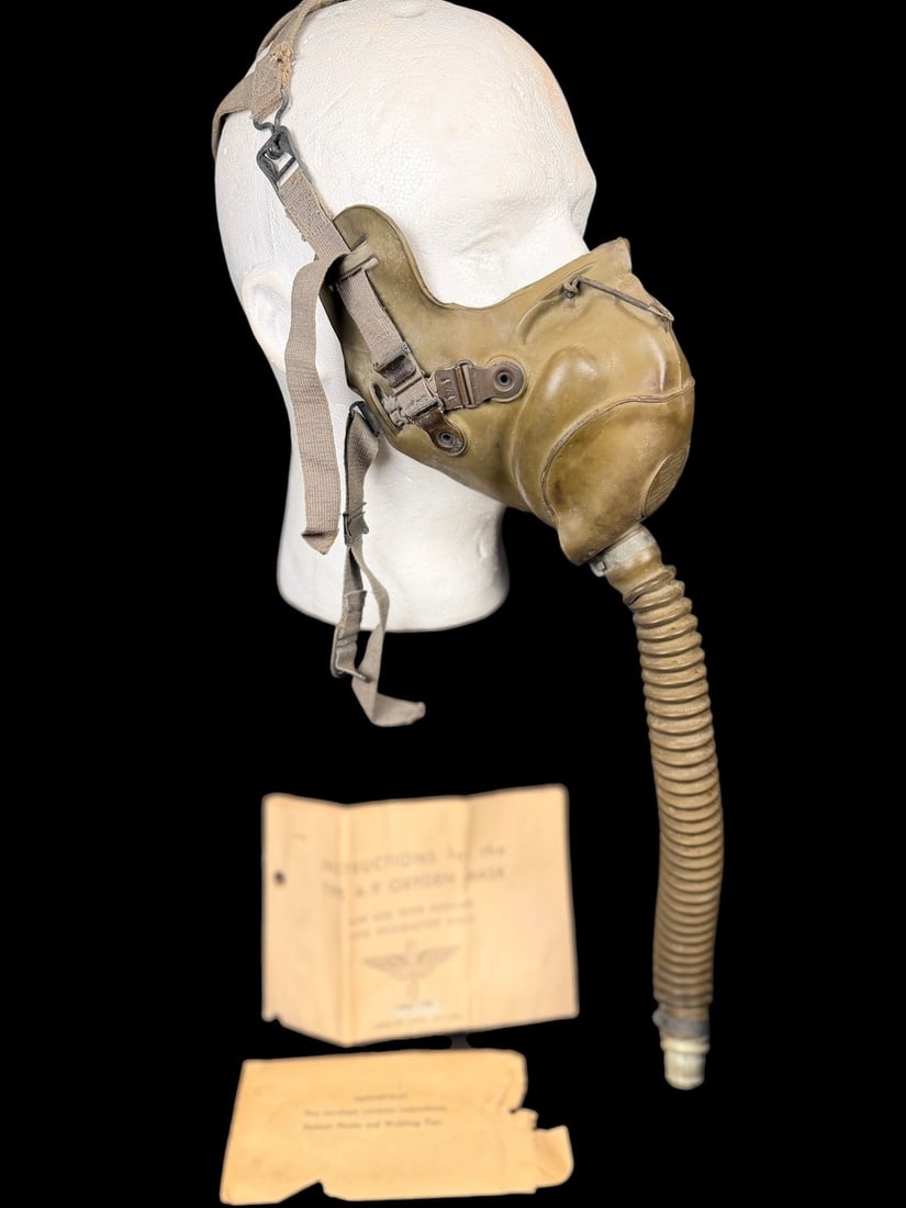 WWII Type A-9 Oxygen Mask (1 of 5)