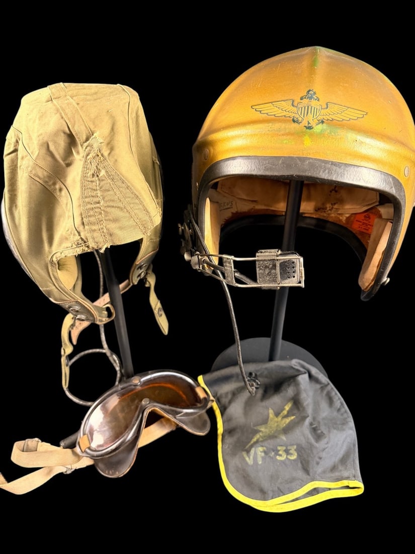 Korean War Era VF-33 H-4 Flight Helmet and accessories (1 of 8)