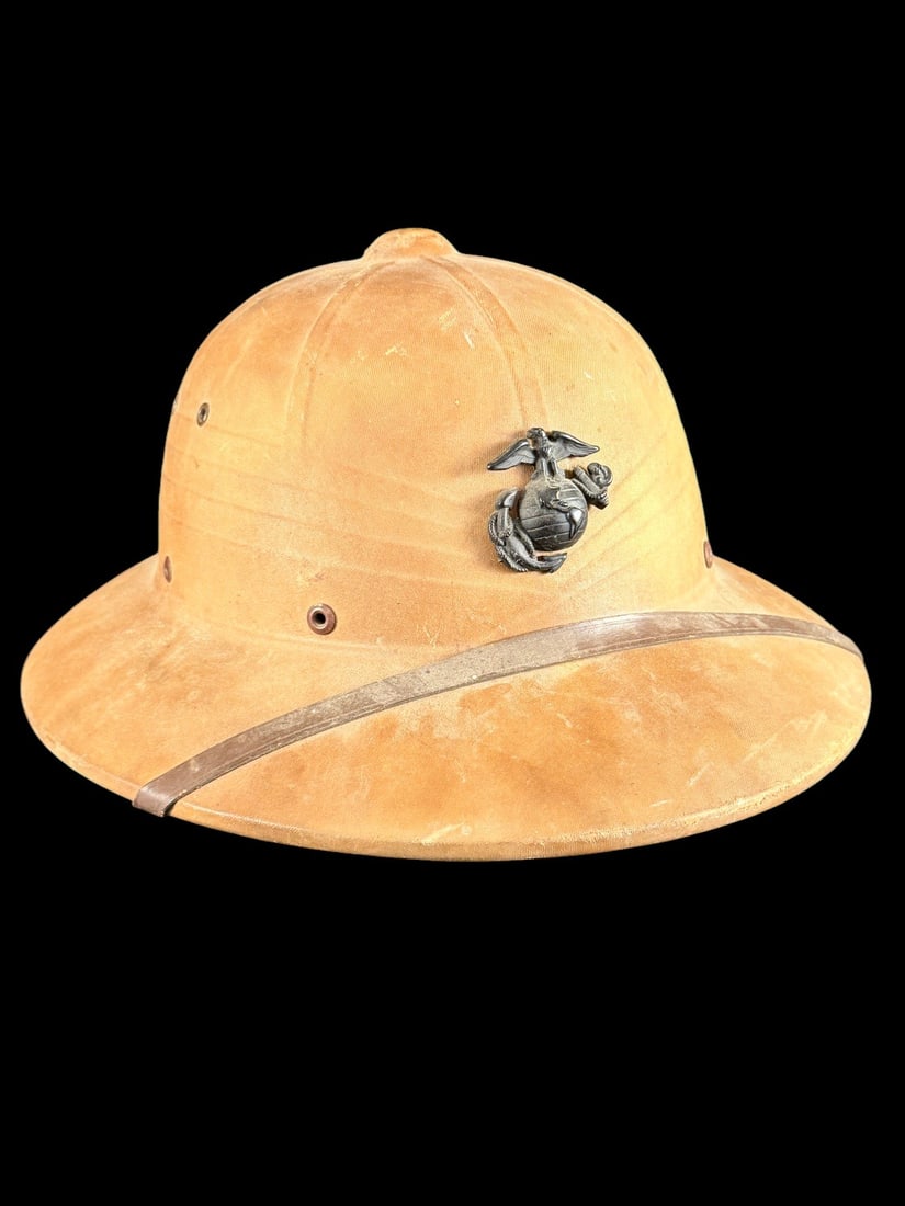 WWII USMC Pith Helmet (1 of 1)
