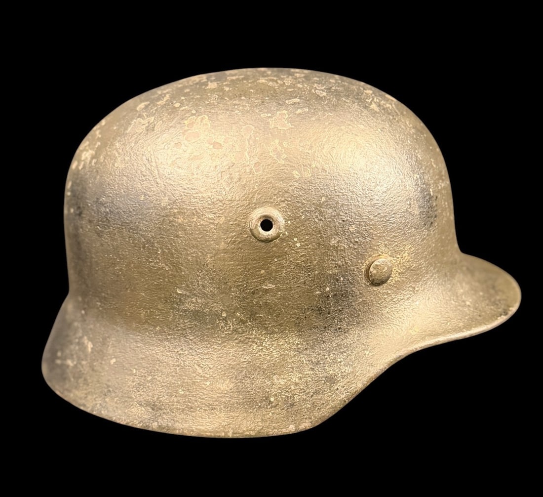 WWII German M40 Camo Helmet (1 of 5)