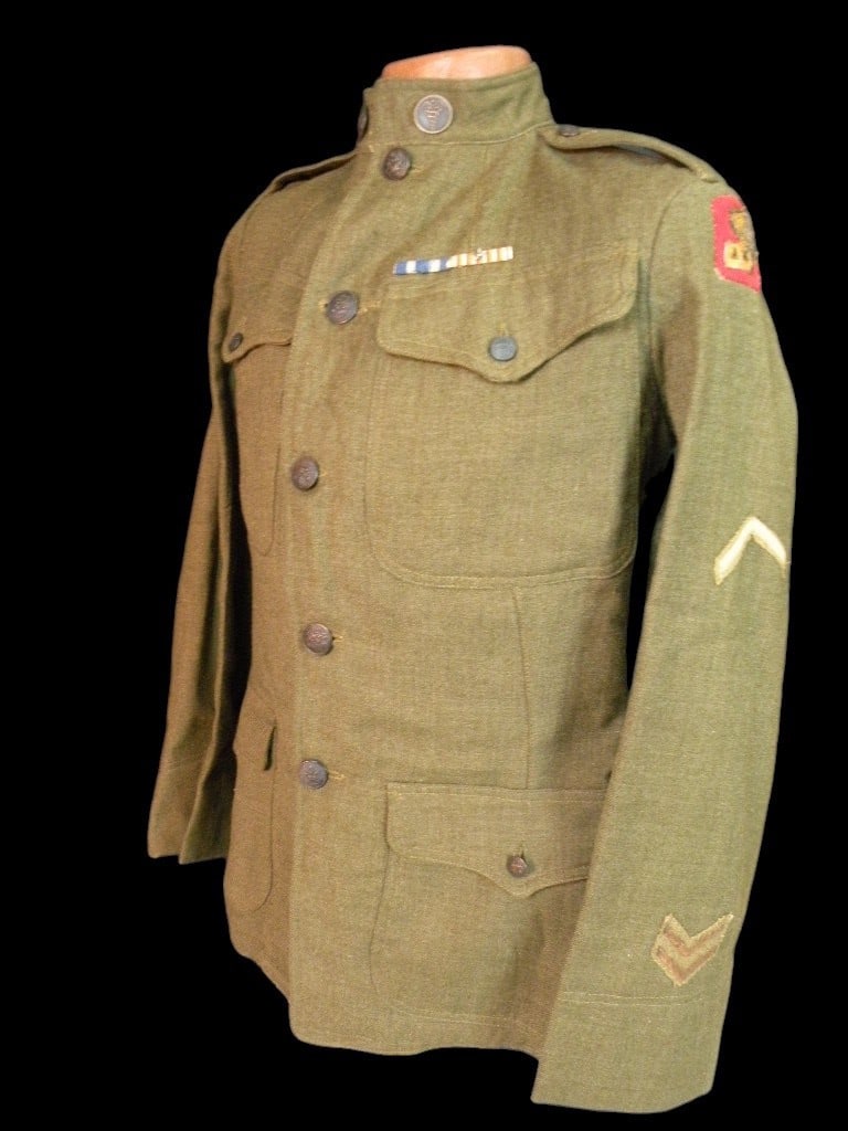 WW1 US Ambulance Service in Italy tunic: Rare Bullion AAS shoulder sleeve insignia.