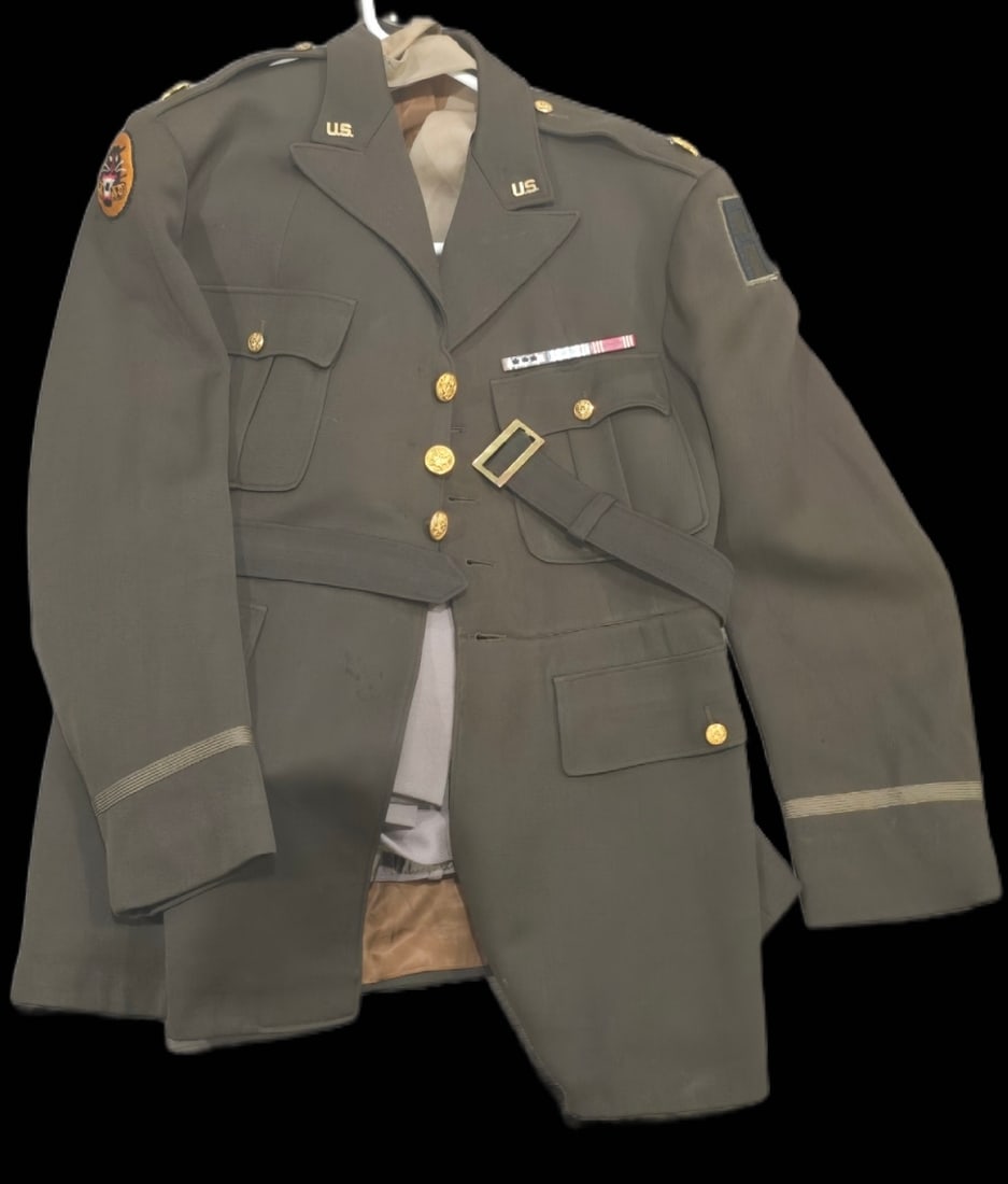 WWII Tank Destroyer Major Uniform with pants (1 of 8)