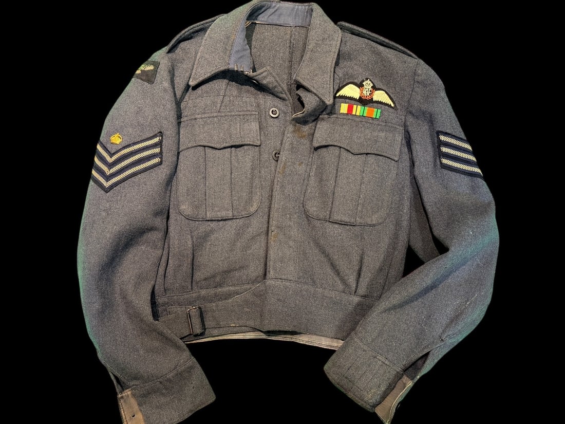 WWII RAF Sgt. Pilots Battle Dress Jacket (1 of 4)