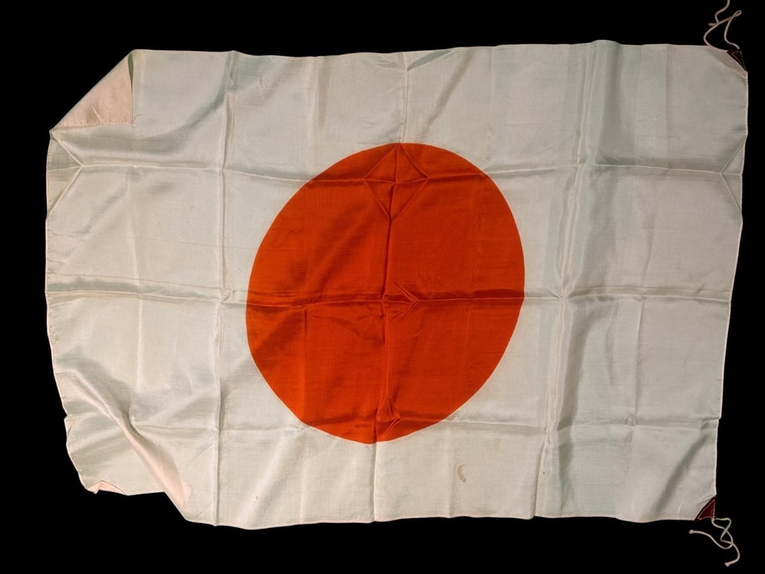 WW2 Japanese Silk Flag (1 of 1)