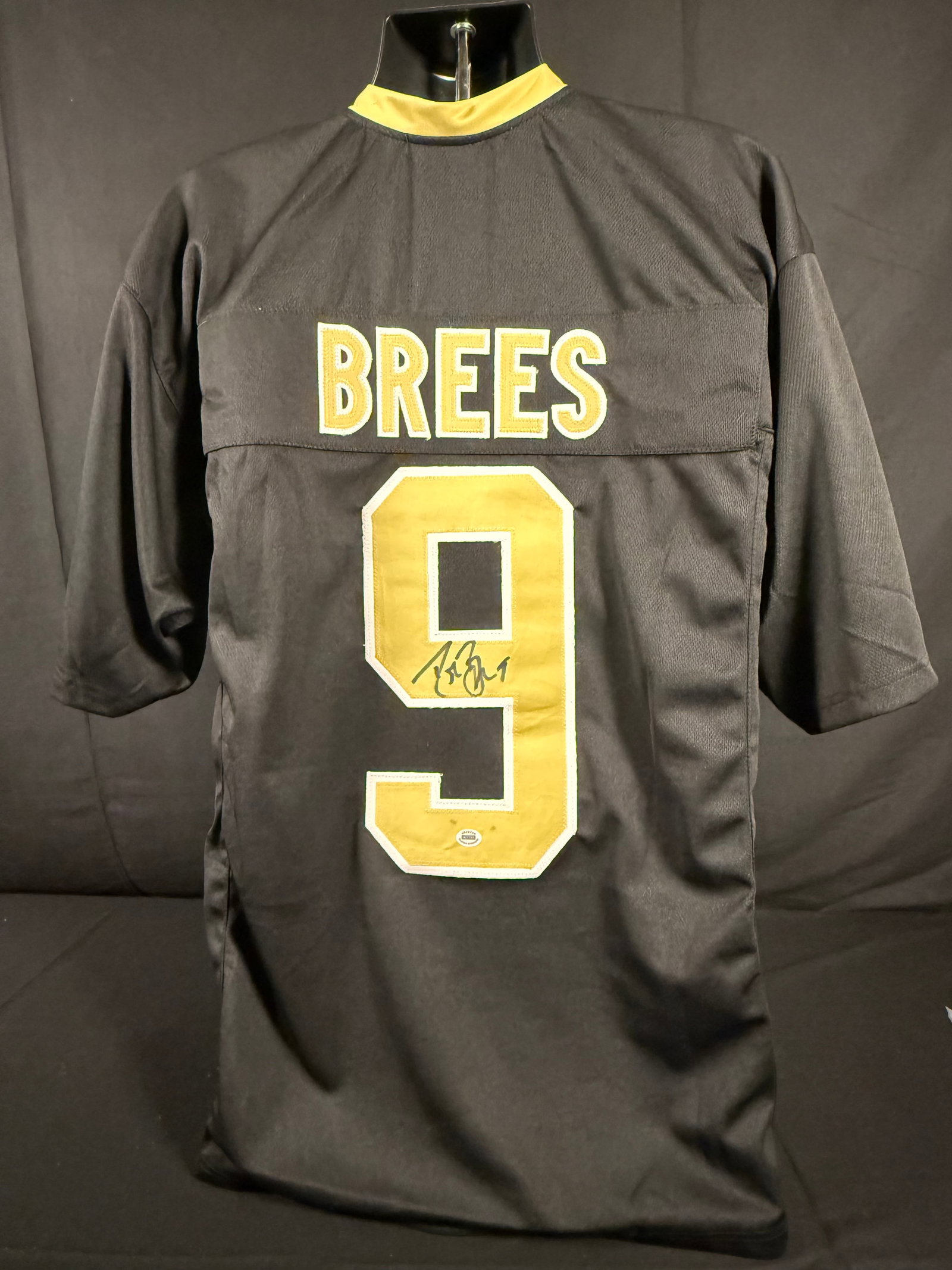 Drew Brees Signed New Orleans Saints Jersey: Signed custom Drew Brees New Orleans Saints jersey with COA