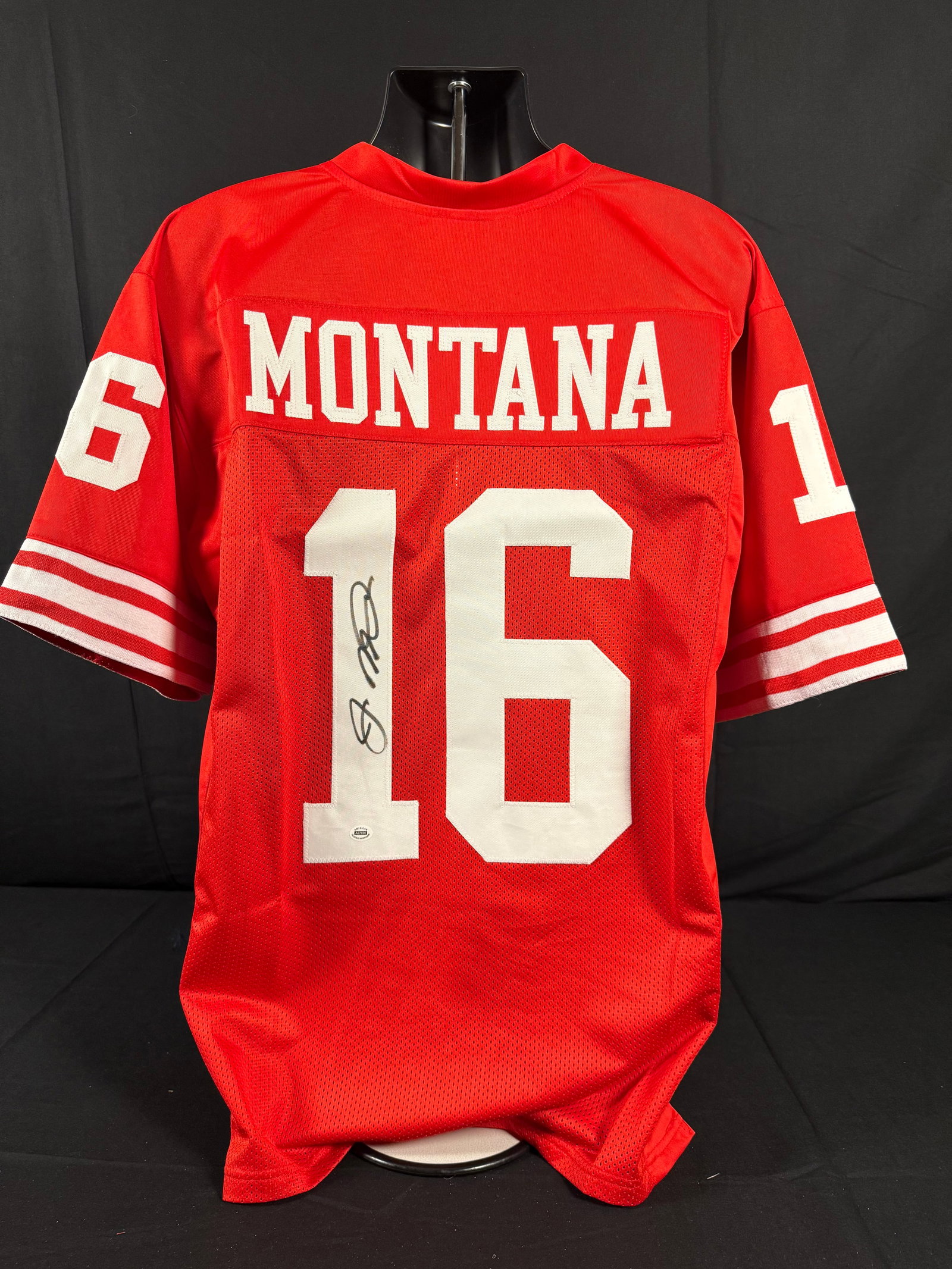 Joe Montana Signed San Francisco 49ers Jersey (1 of 3)