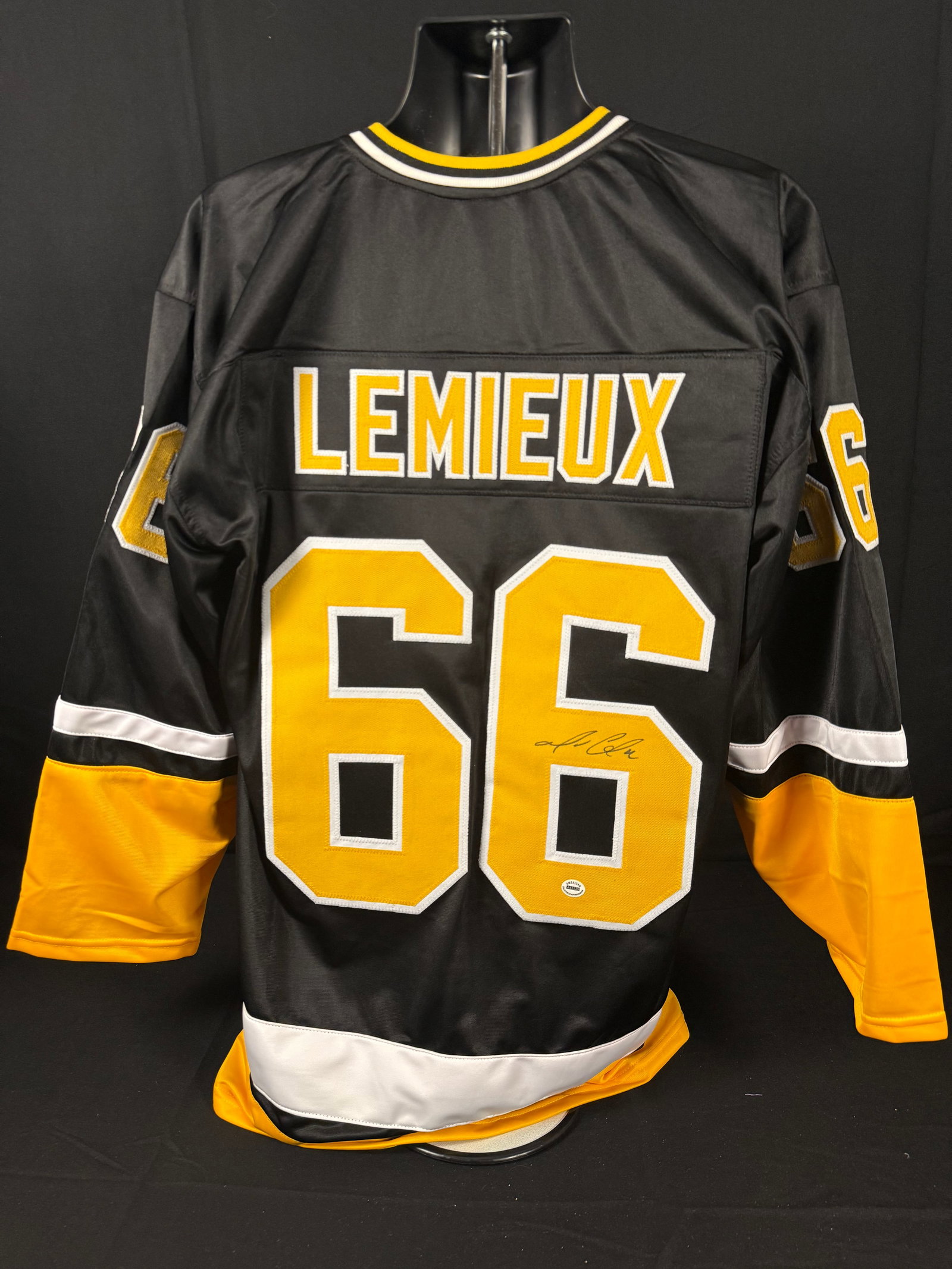 Mario Lemieux Signed Pittsburgh Penguins Black Jersey: Signed custom Mario Lemieux Pittsburgh Penguins black jersey with COA