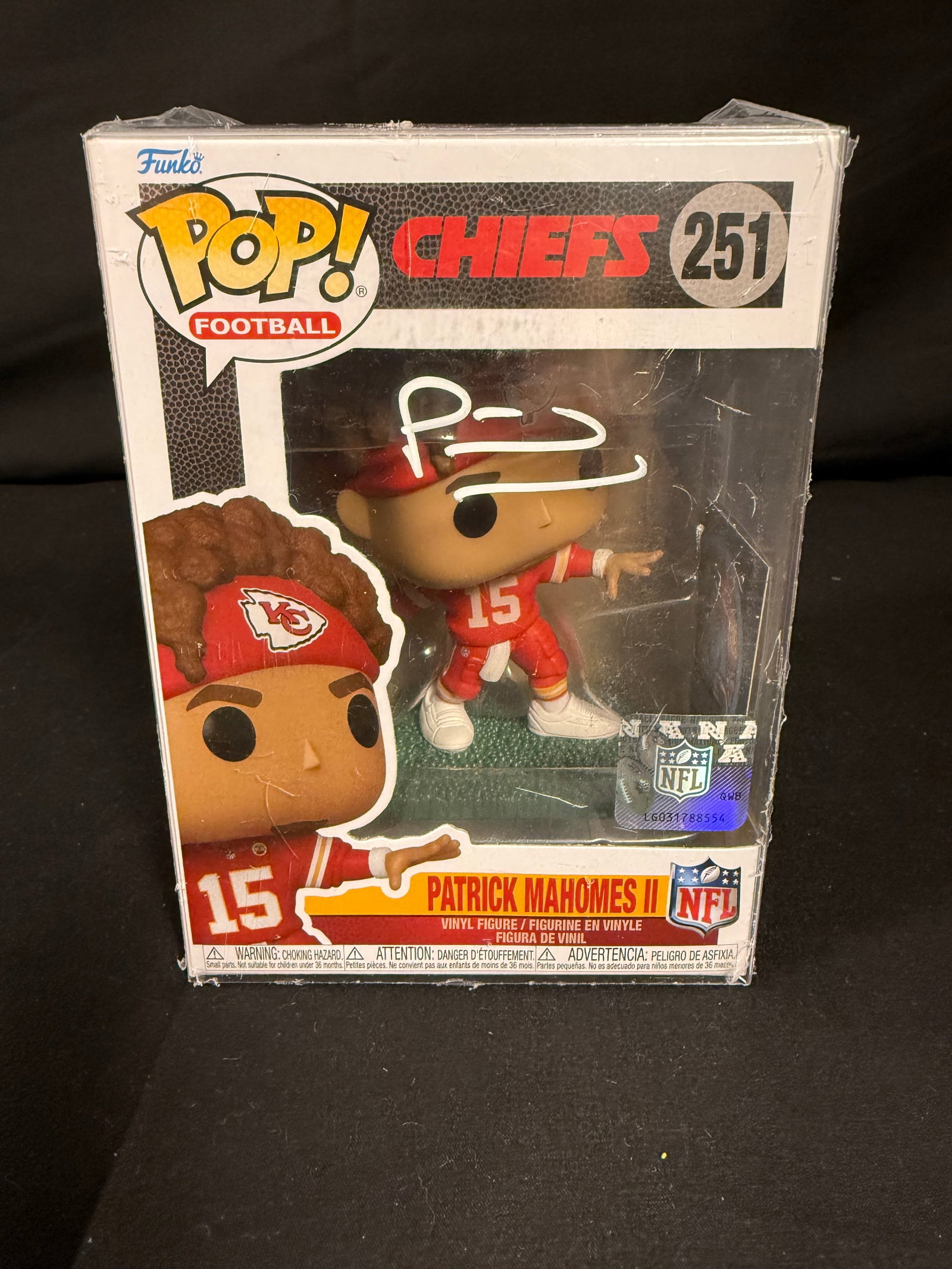 Patrick Mahomes II Signed Funko Pop: Patrick Mahomes Kansas City Chiefs signed Funko Pop Football #251 with COA